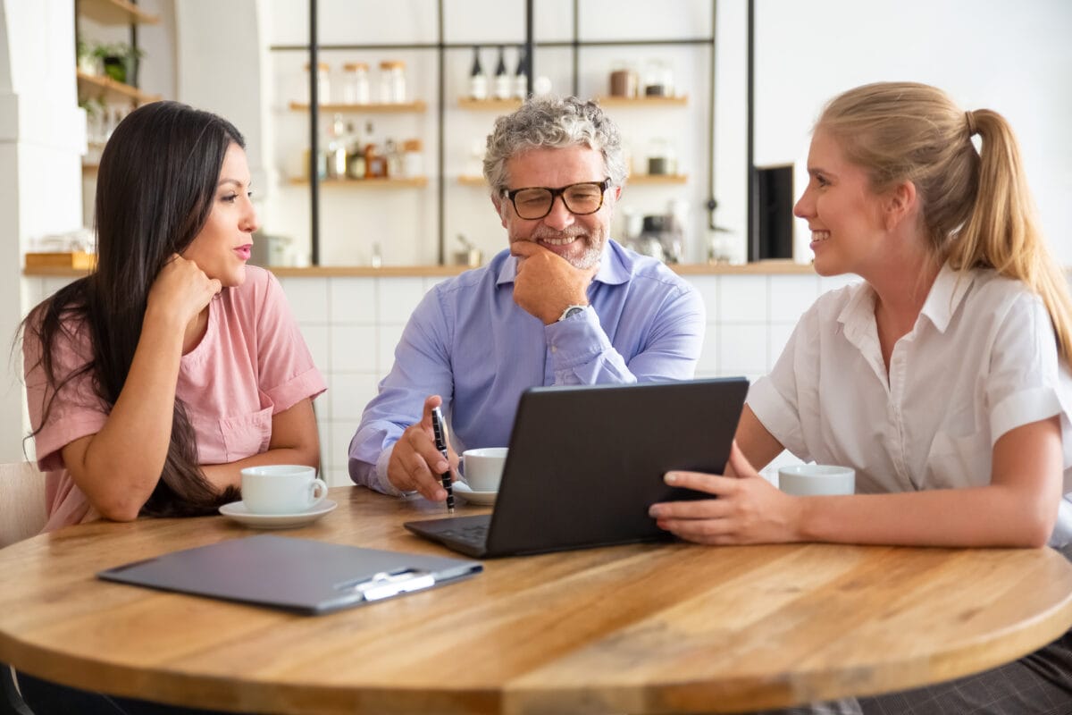 How Family Business Consultants Help Optimize Your Family-Owned Business