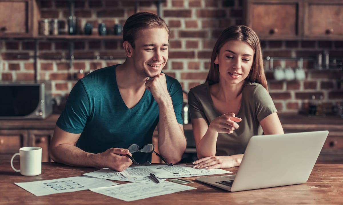 How to Handle Generational Differences in Family-Owned Businesses: Bridging the Gap for Future Success